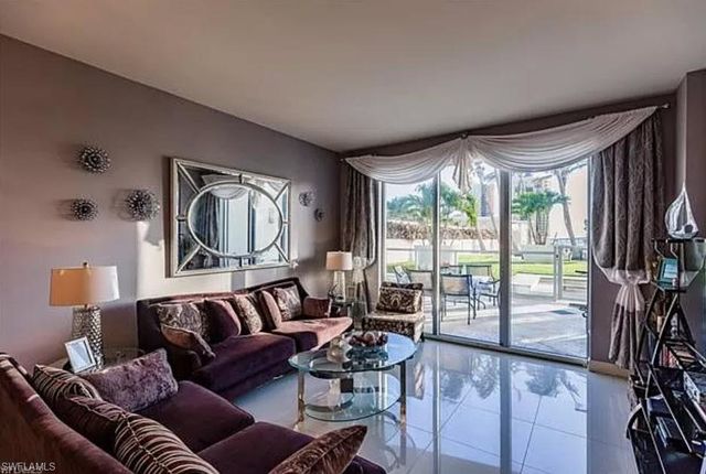 3000 Oasis Grand BLVD 401, Fort Myers, FL 33916