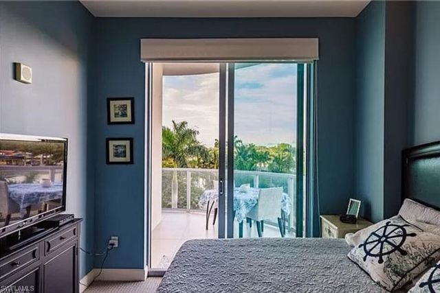 3000 Oasis Grand BLVD 401, Fort Myers, FL 33916