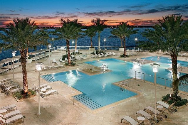 3000 Oasis Grand BLVD 401, Fort Myers, FL 33916