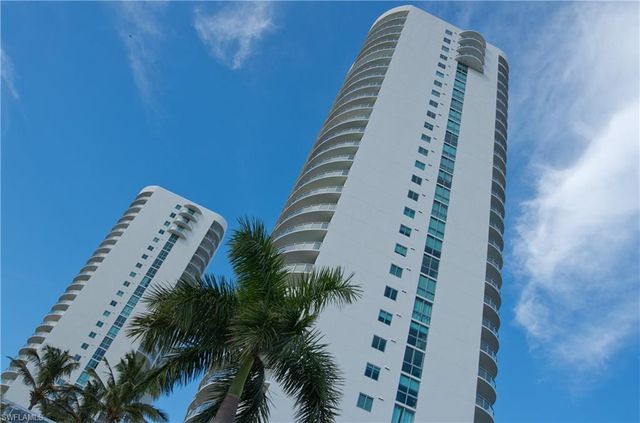 3000 Oasis Grand BLVD 401, Fort Myers, FL 33916