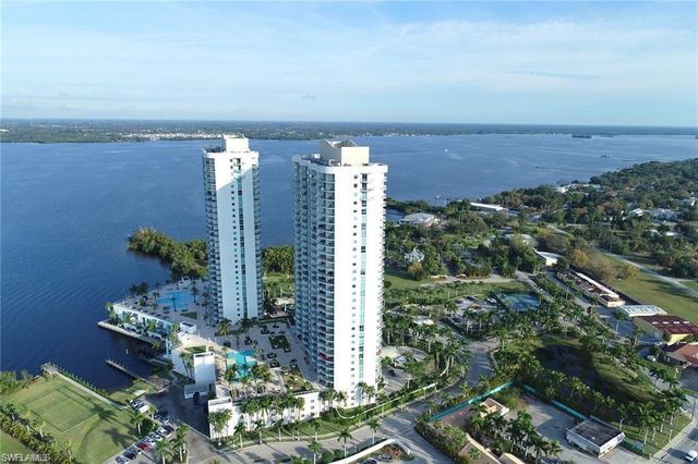3000 Oasis Grand BLVD 401, Fort Myers, FL 33916