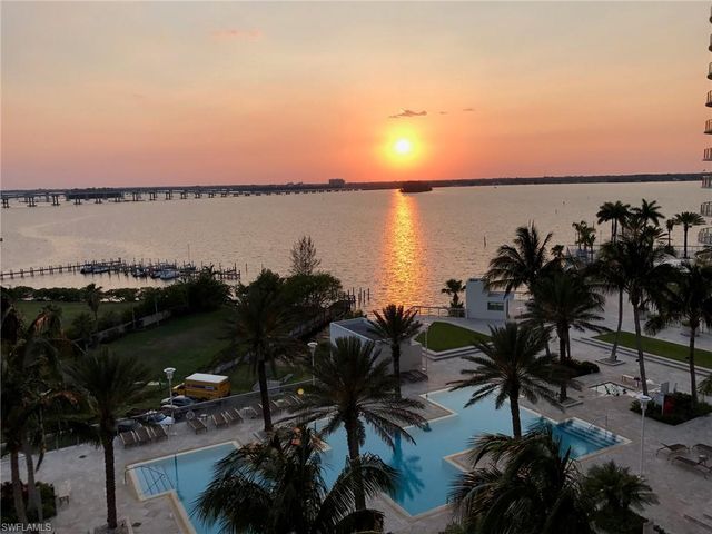 3000 Oasis Grand BLVD 401, Fort Myers, FL 33916