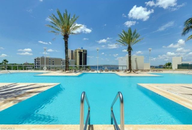 3000 Oasis Grand BLVD 401, Fort Myers, FL 33916