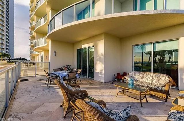 3000 Oasis Grand BLVD 401, Fort Myers, FL 33916