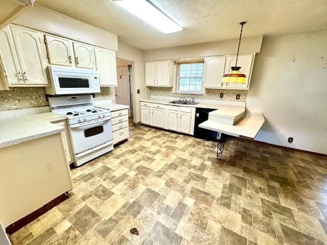 2306 Meadow Haven Drive, Huntington, WV 25704