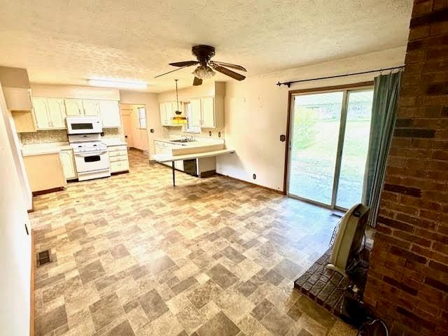 2306 Meadow Haven Drive, Huntington, WV 25704