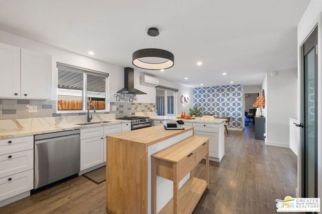 284 Avenida Andorra, Cathedral City, CA 92234