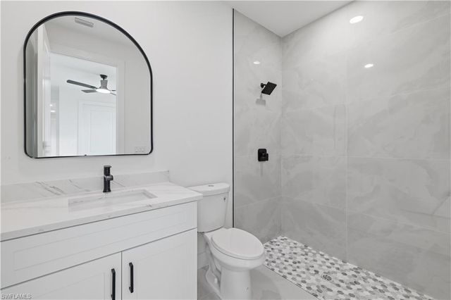 4030 Washington AVE, Fort Myers, FL 33916