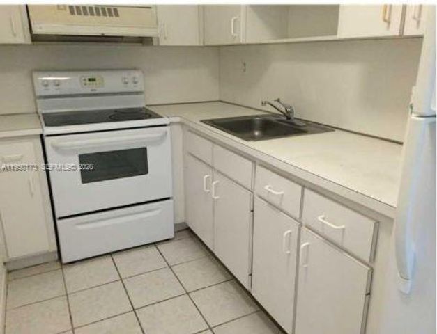 4719 NW 7th Street 207-11, Miami, FL 33126