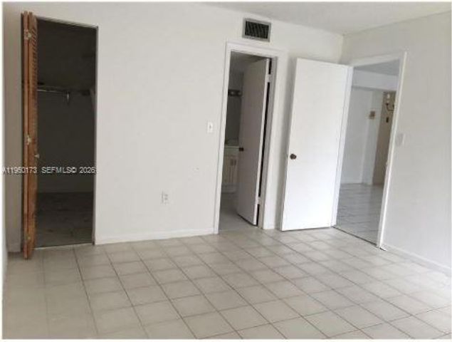 4719 NW 7th Street 207-11, Miami, FL 33126