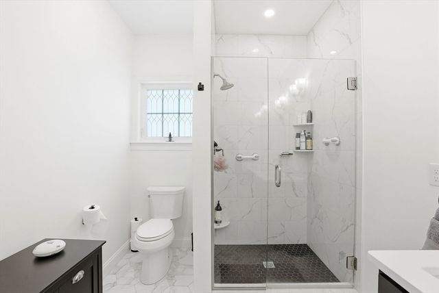 10 Cranberry Farm Rd, Plymouth, MA 02360