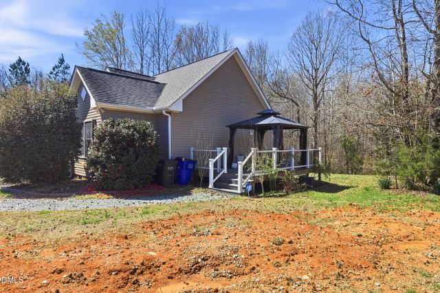 5522 Pleasant Woods Drive, Mebane, NC 27302