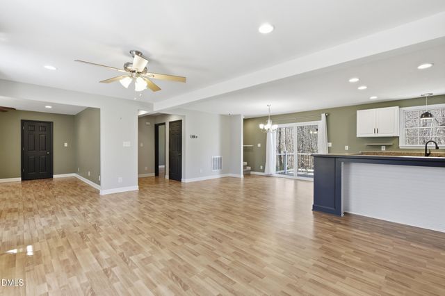 5522 Pleasant Woods Drive, Mebane, NC 27302