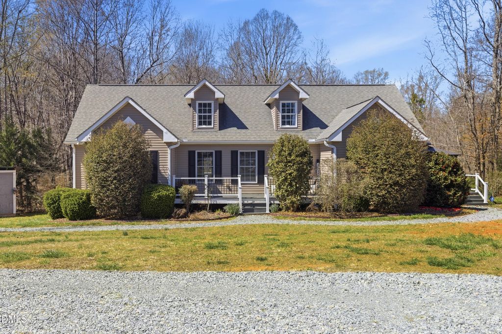 5522 Pleasant Woods Drive, Mebane, NC 27302