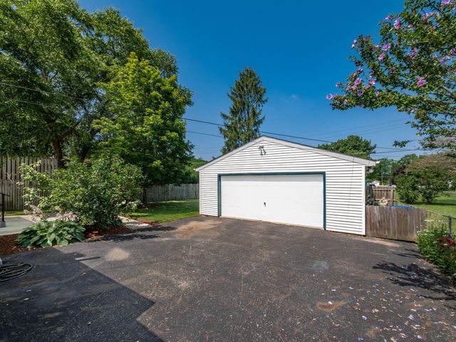 331 Kessler Street, Groveport, OH 43125