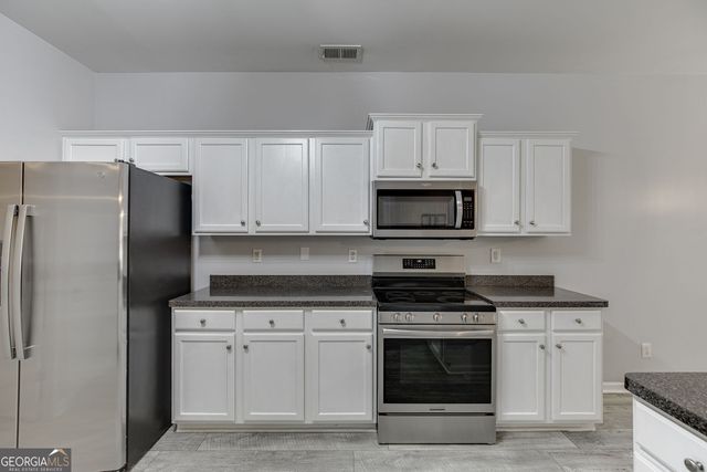 5854 Bridgeport Court, Flowery Branch, GA 30542