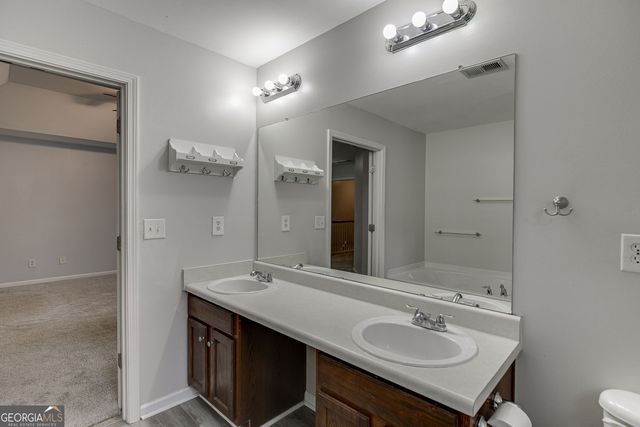 5854 Bridgeport Court, Flowery Branch, GA 30542