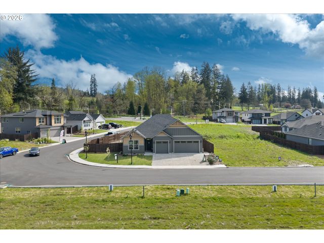 135 Se AIREDALE Ave, La Center, WA 98629