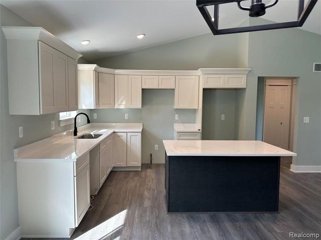 02 Church Road, Imlay City, MI 48444