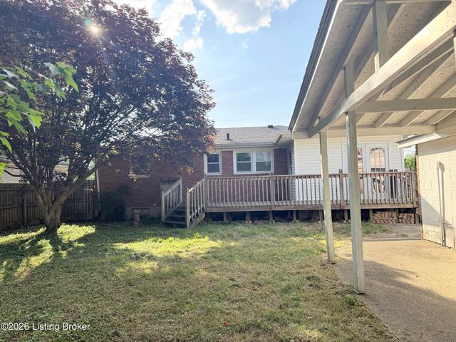 11615 Semillon Ln, Louisville, KY 40272