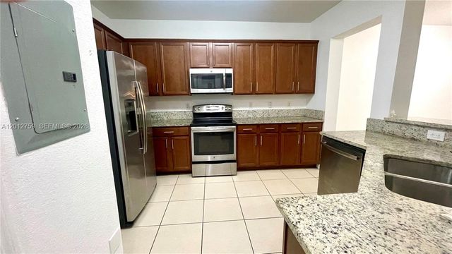 10620 NW 88th St 205, Doral, FL 33178