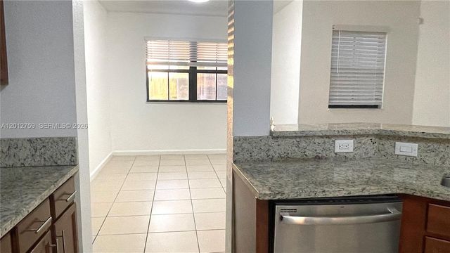 10620 NW 88th St 205, Doral, FL 33178