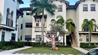 10620 NW 88th St 205, Doral, FL 33178