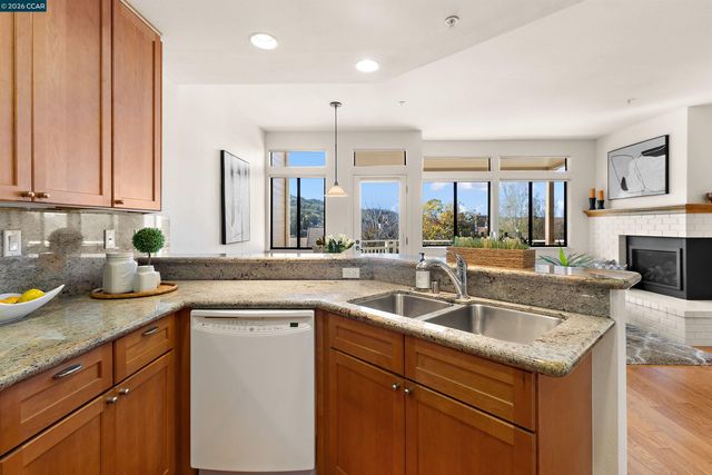 5301 Terra Granada Dr 2A, Walnut Creek, CA 94595