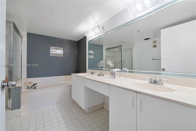 5952 Regal Glen Drive 102, Boynton Beach, FL 33437