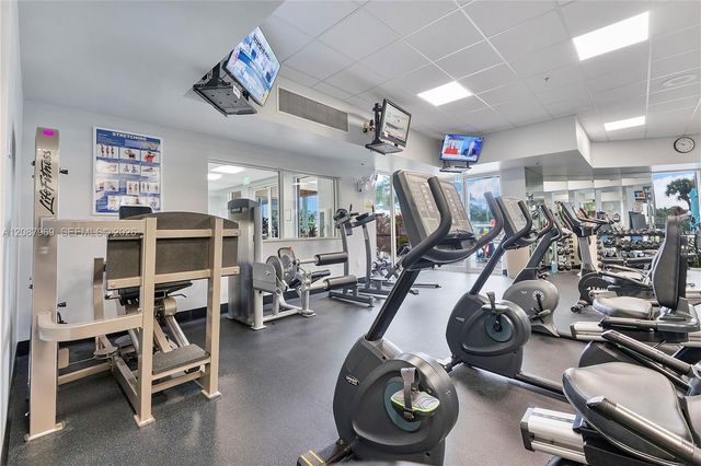 5952 Regal Glen Drive 102, Boynton Beach, FL 33437