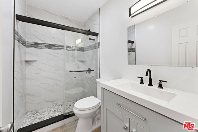 5870 Benner Street 304, Los Angeles, CA 90042