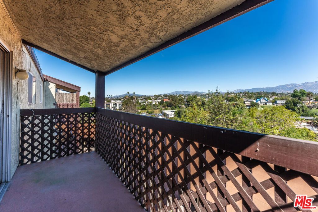 Image 24 of property listing at 5870 Benner Street 304, Los Angeles, CA 90042