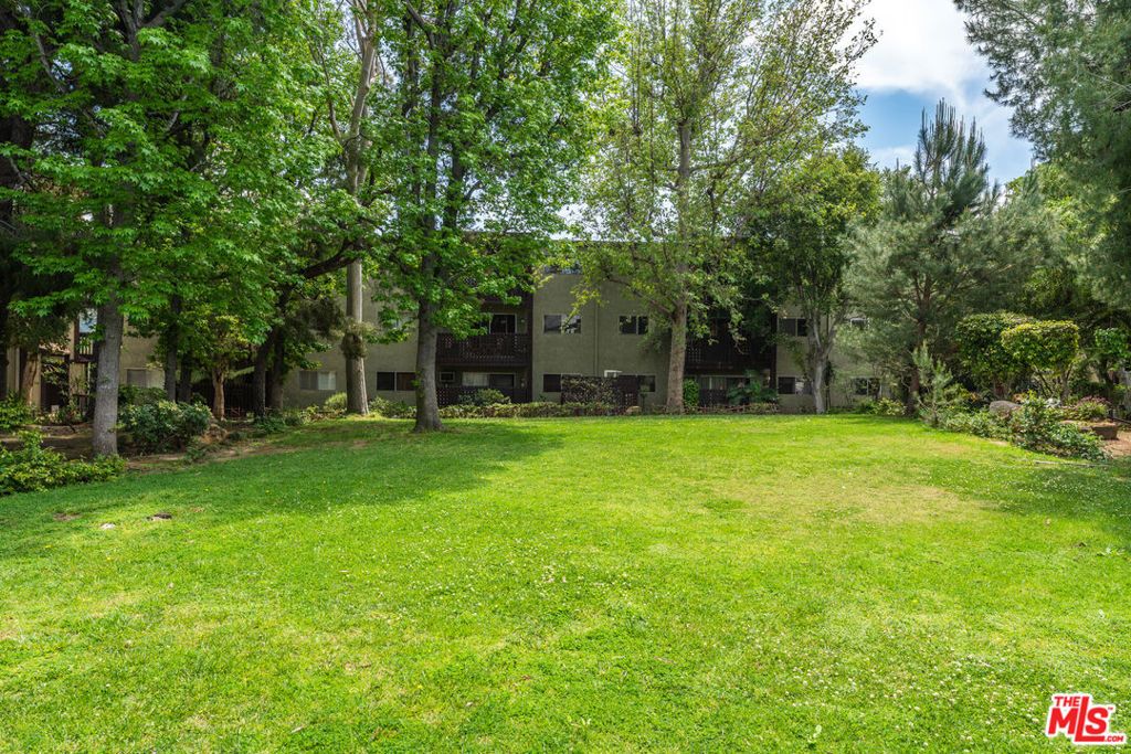 Image 34 of property listing at 5870 Benner Street 304, Los Angeles, CA 90042