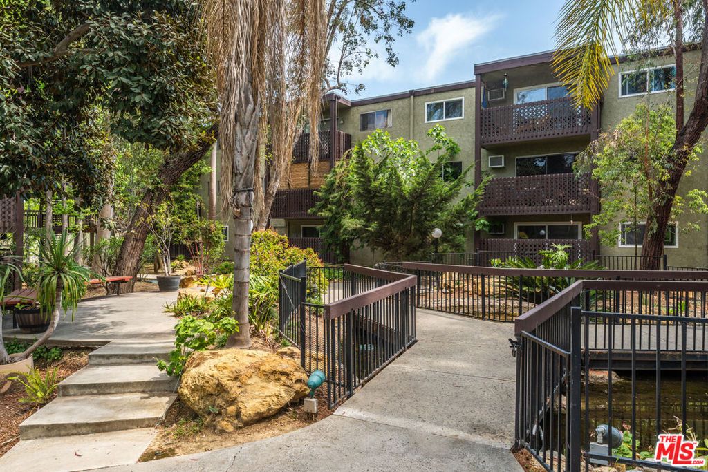 Image 36 of property listing at 5870 Benner Street 304, Los Angeles, CA 90042