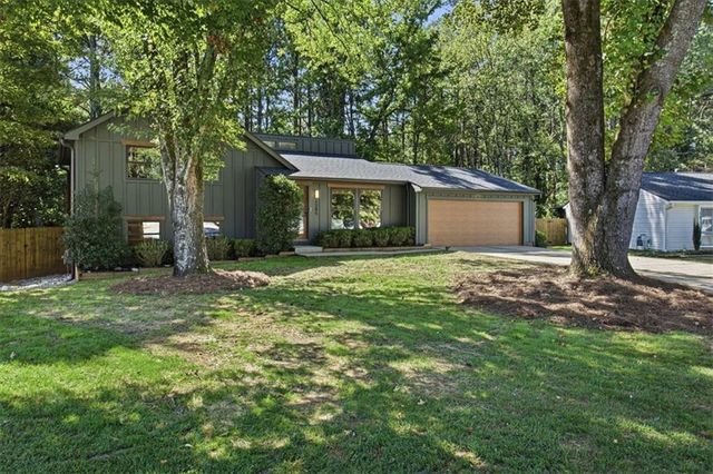 1285 Mission Hills Court, Roswell, GA 30076