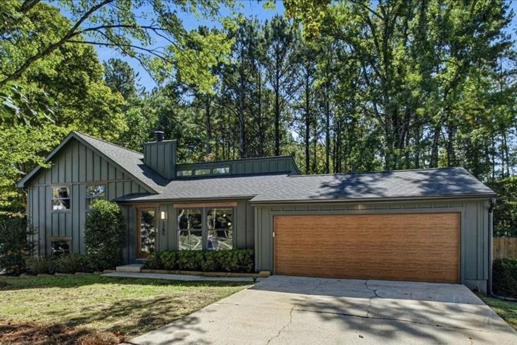 1285 Mission Hills Court, Roswell, GA 30076