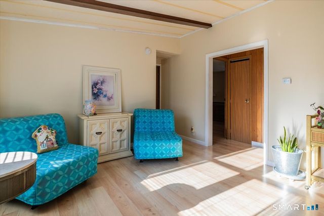 10 Woodland Park, Shelton, CT 06484