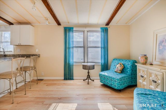 10 Woodland Park, Shelton, CT 06484