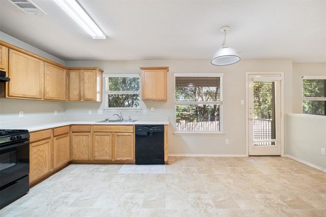 808 Flatters WAY, Pflugerville, TX 78660