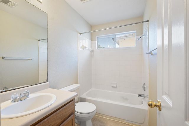 808 Flatters WAY, Pflugerville, TX 78660
