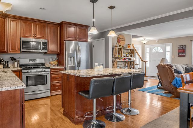 653 Mount Vernon Drive, Lexington, KY 40502