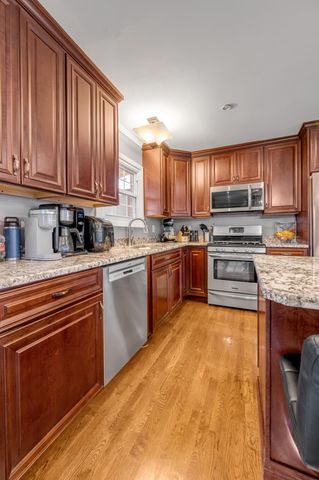 653 Mount Vernon Drive, Lexington, KY 40502