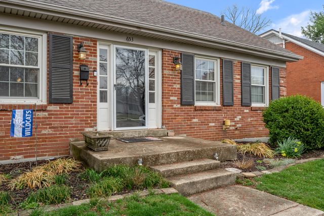 653 Mount Vernon Drive, Lexington, KY 40502