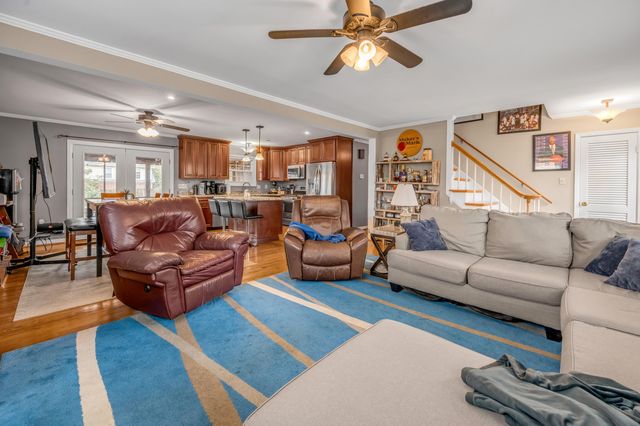 653 Mount Vernon Drive, Lexington, KY 40502