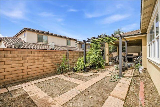 3380 E Pine Ridge, Ontario, CA 91761