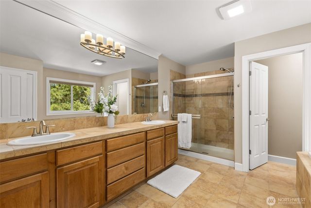 23254 SE Daybreak Place, Maple Valley, WA 98038