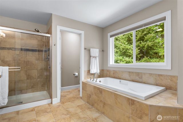23254 SE Daybreak Place, Maple Valley, WA 98038