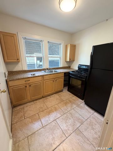 28 Whitney Street 103, Hartford, CT 06105