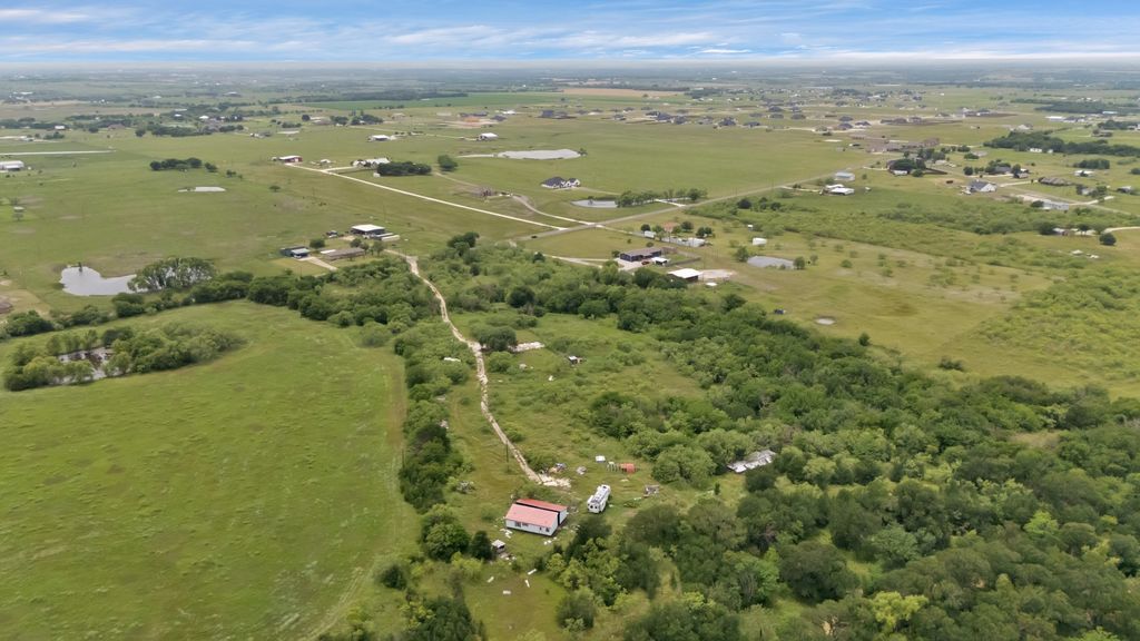 817 Marion Road, Venus, TX 76084