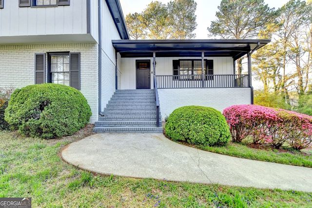 4087 Signal Ridge SW, Lilburn, GA 30047